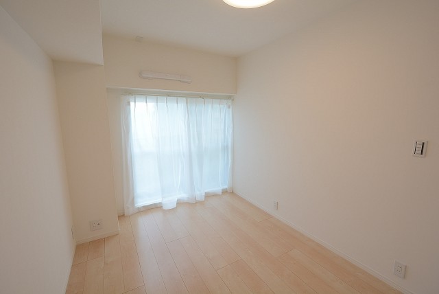 パラスト池尻大橋 洋室