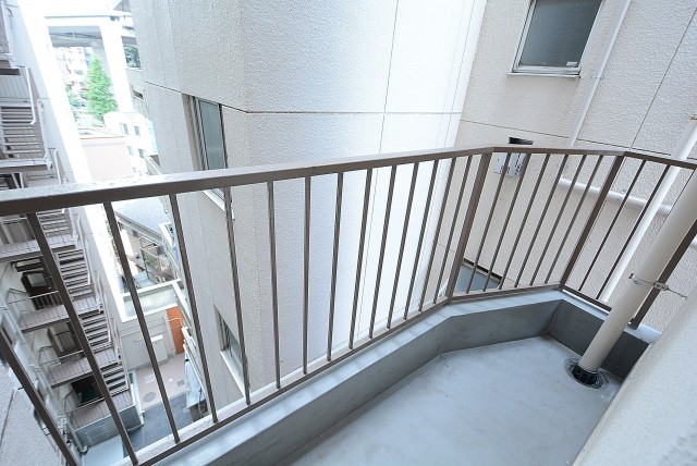 パラスト池尻大橋 バルコニー
