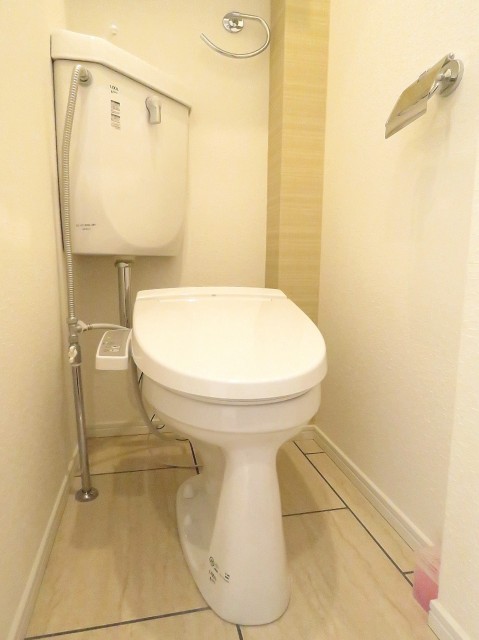 四谷フラワーマンション　トイレ