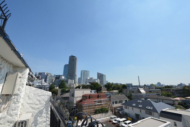 秀和第一南平台レジデンス バルコニー