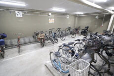 ゾンネンハイム大橋 駐輪場