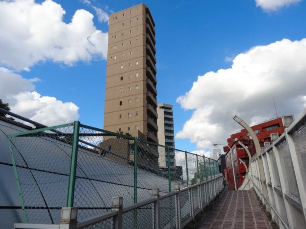 クローバー六本木　外観