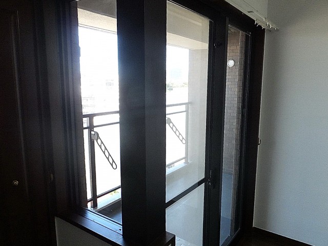 ダイアパレスシェルトワレ目黒　窓