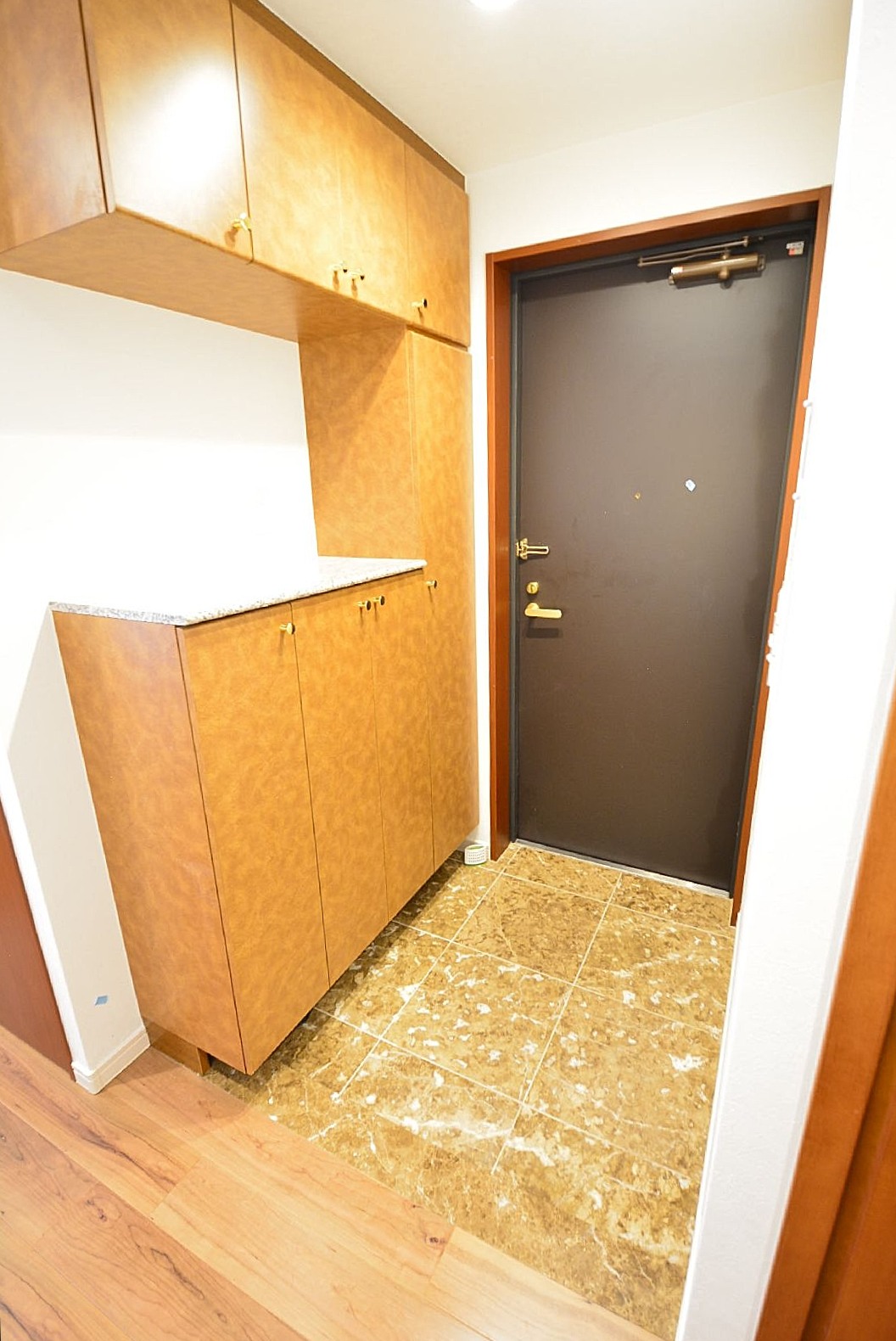 パークス池上　玄関ホール