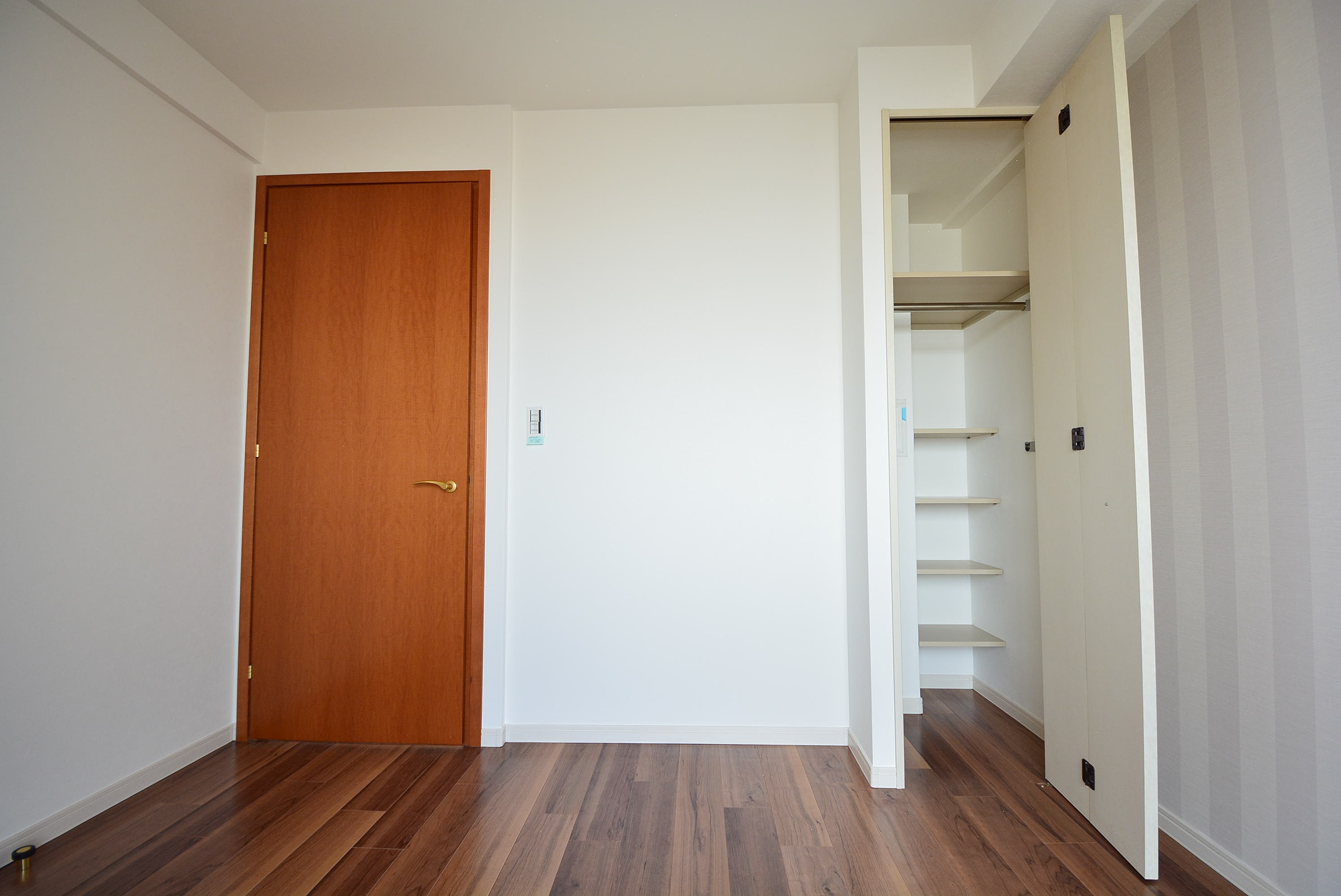 パークス池上　約6.0畳の洋室