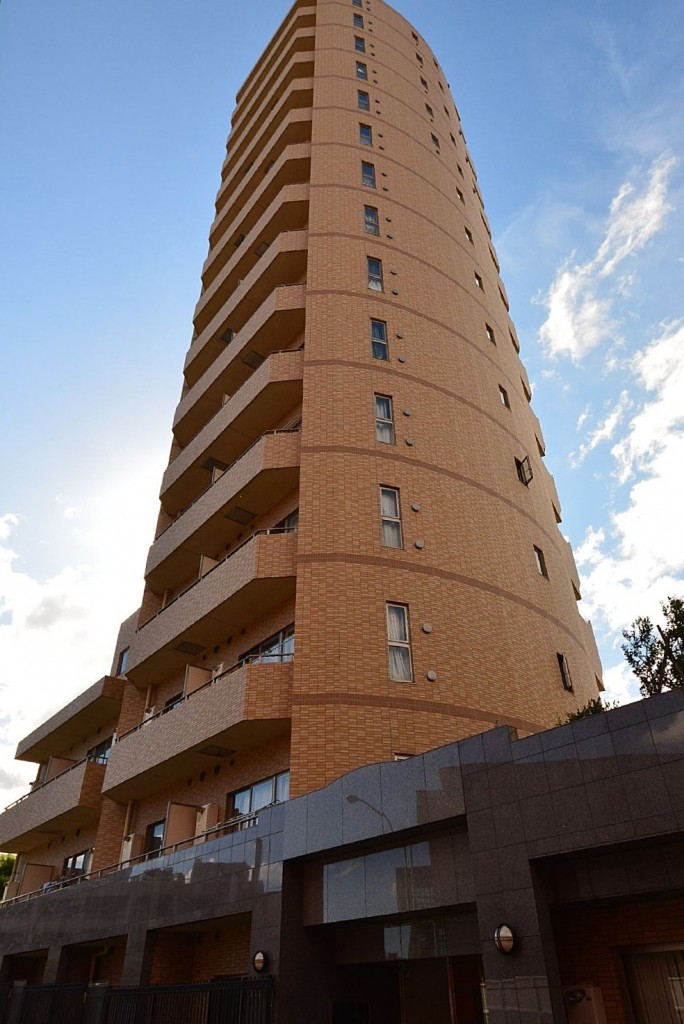 クローバー六本木　外観