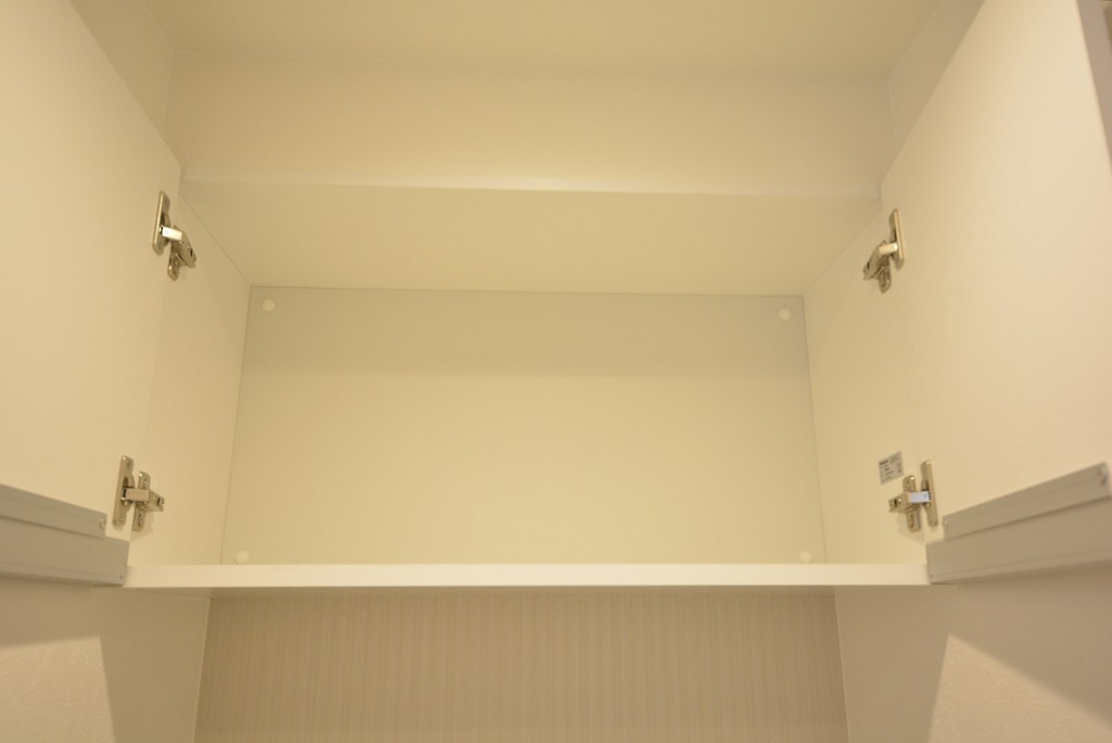 赤坂ロイヤルマンション　トイレ収納