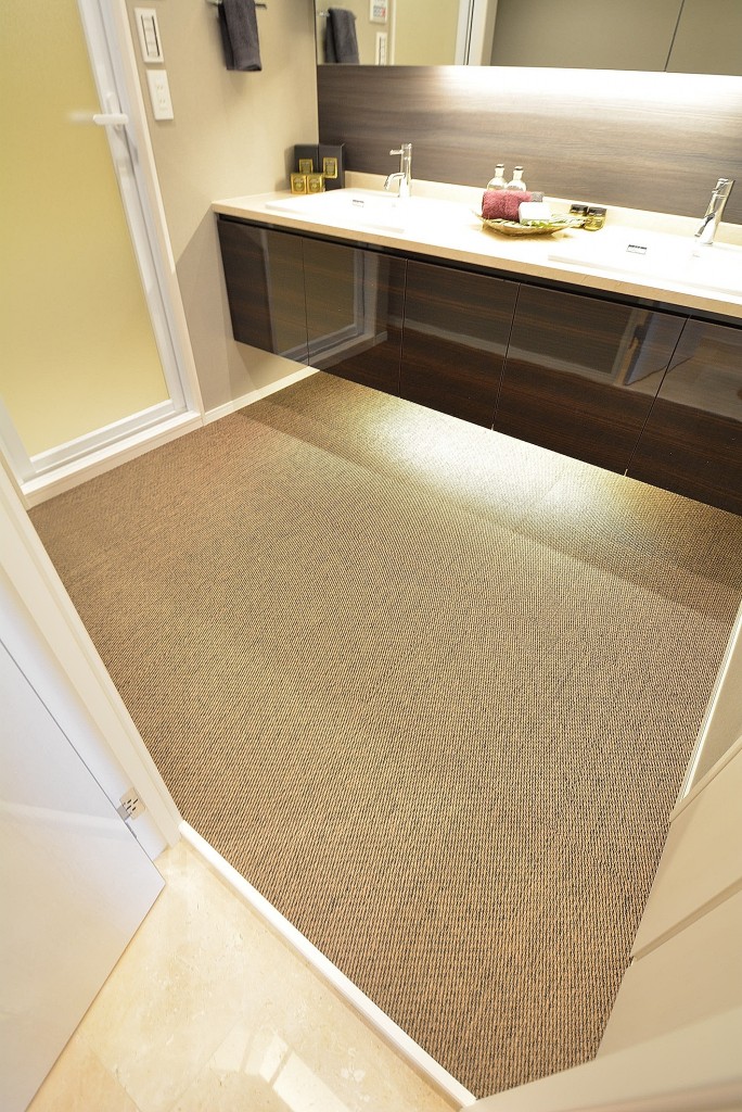 代官山マンション　洗面室