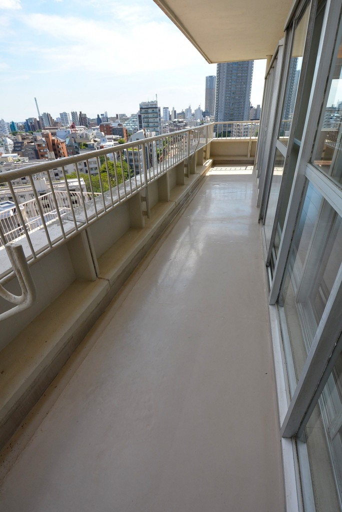 代官山マンション　バルコニー