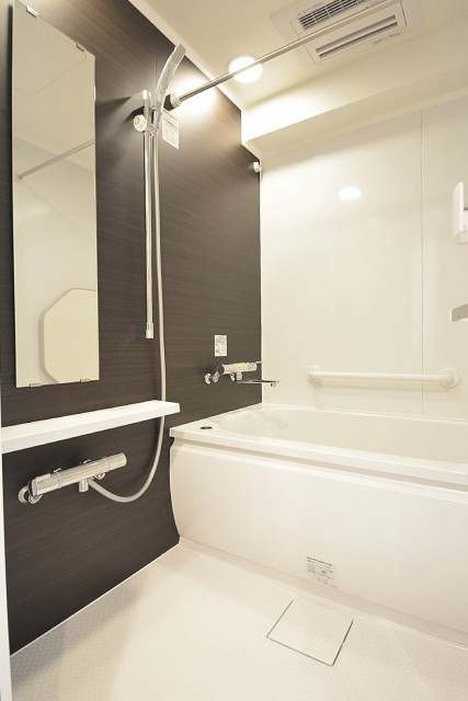 朝日三番町プラザ　バスルーム601