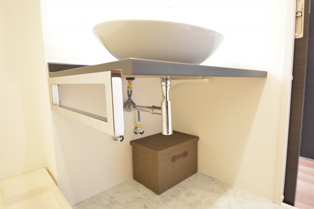 サングリア中目黒　洗面化粧台