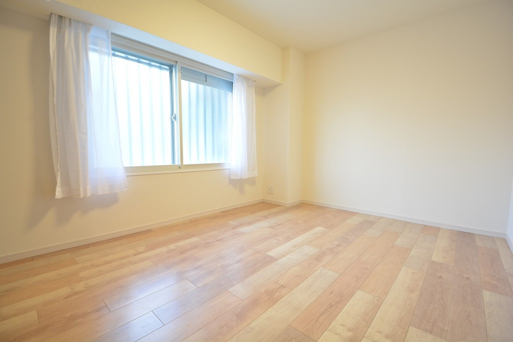 サングリア中目黒　洋室