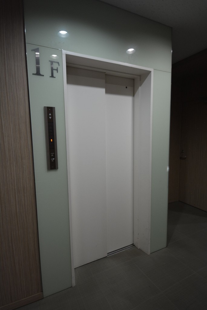 エステージ上野毛　エレベーター