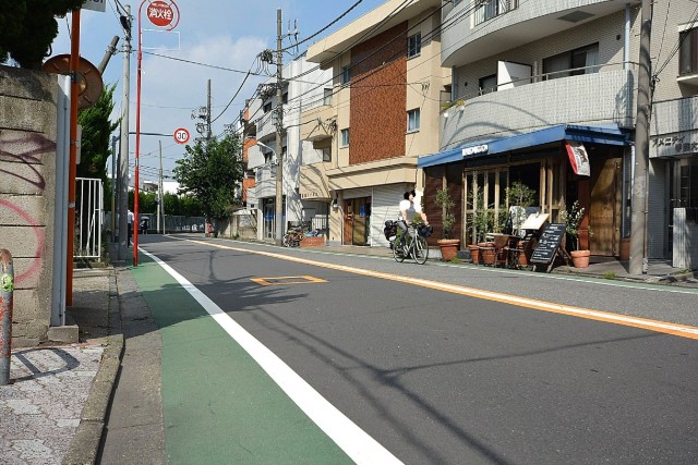 ライオンズマンション学芸大学　前面道路