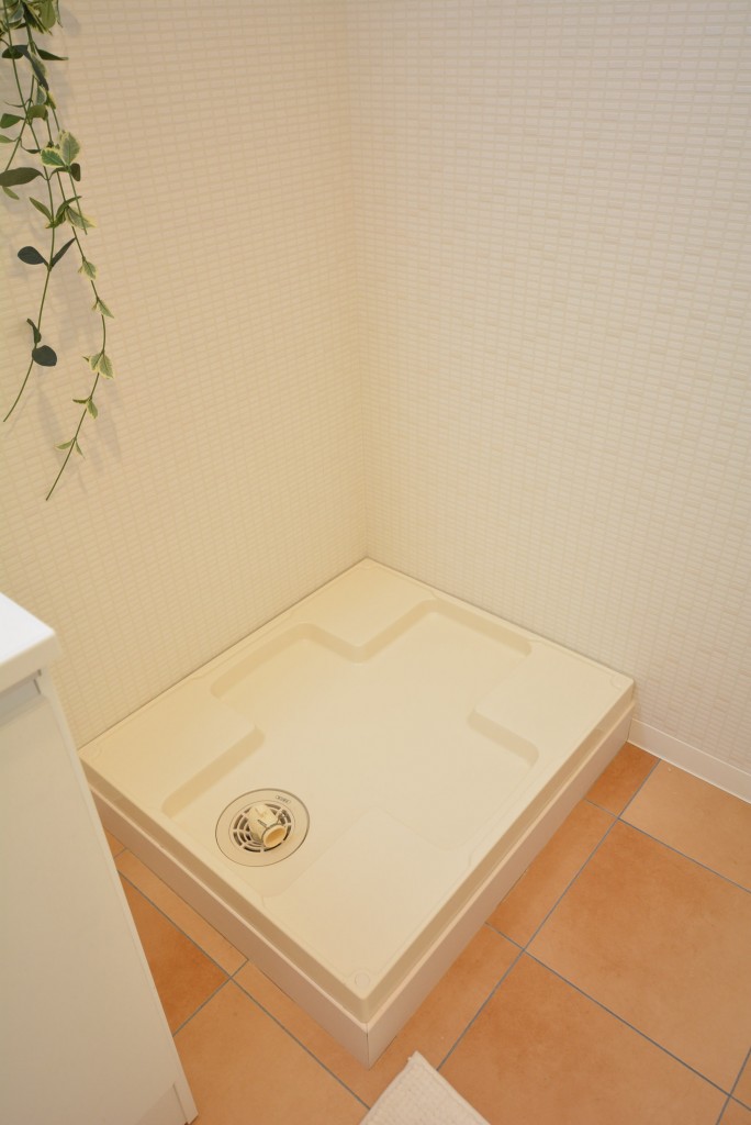 上馬マンション　洗濯機置場