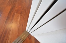 南平台マンション　洋室扉