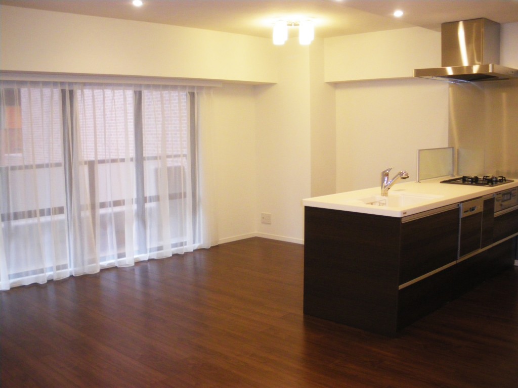 ファミール西新宿