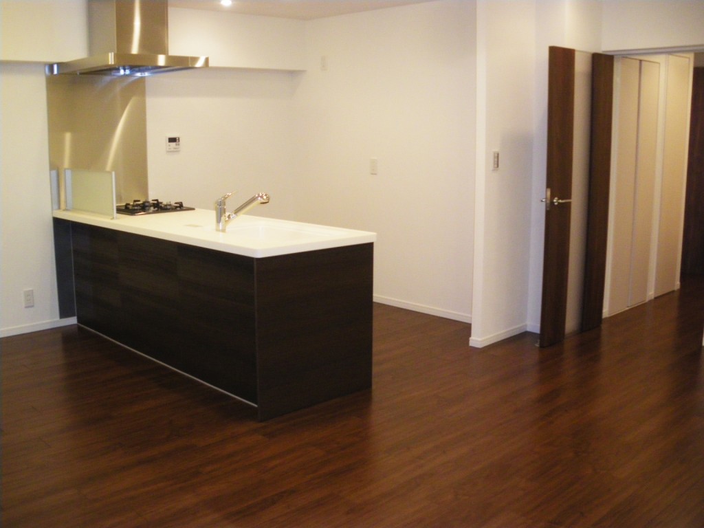 ファミール西新宿