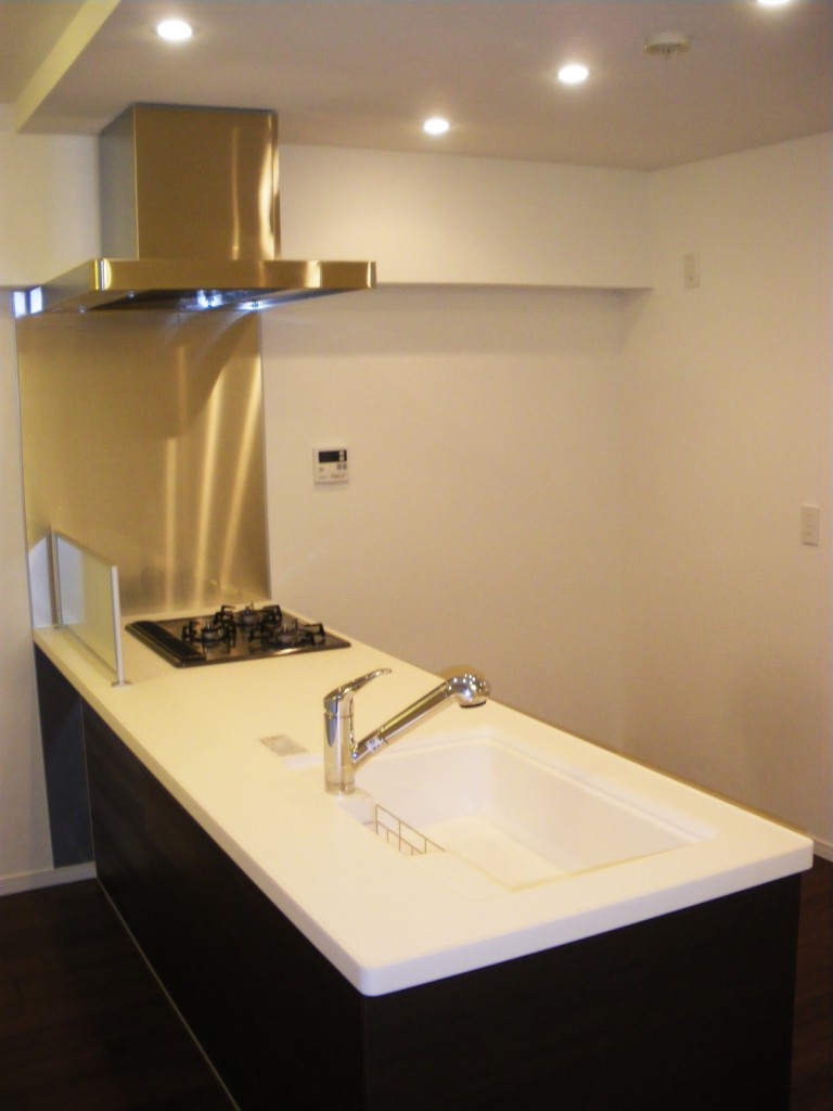 ファミール西新宿