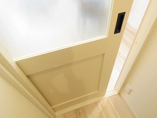 トーカンマンション深沢　LDK扉