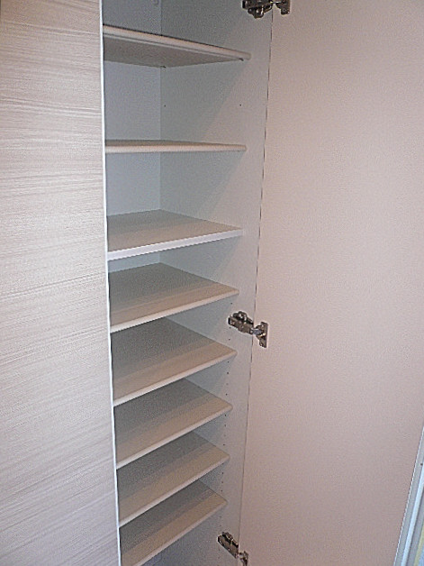 代官山マンション　たっぷり玄関収納。602