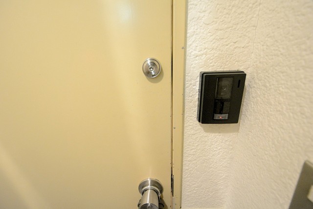 共栄デューク高輪　玄関