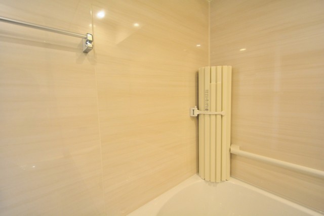 秀和第一南平台レジデンス バスルーム