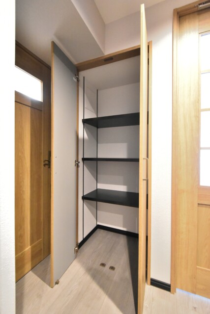 赤坂ロイヤルマンション 玄関