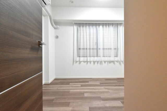 チサンマンション千石 洋室1