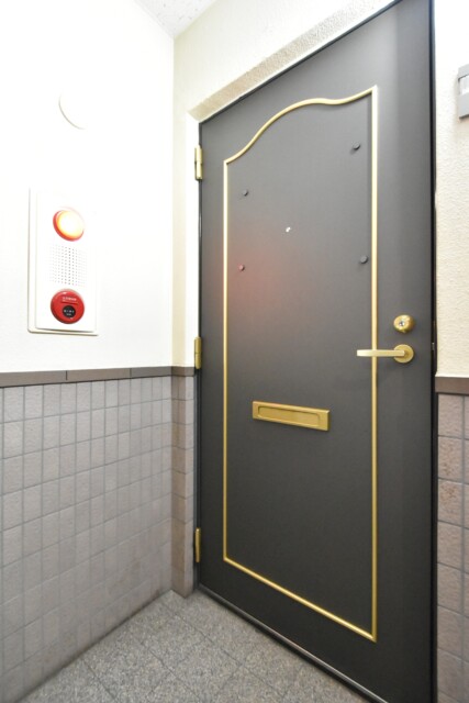 チサンマンション千石 玄関