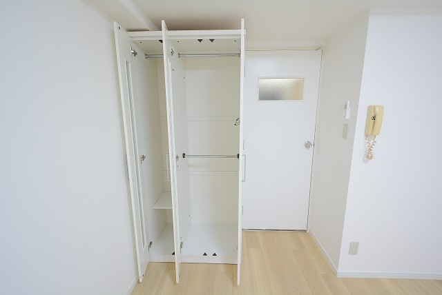 ダイアパレス御苑前 洋室