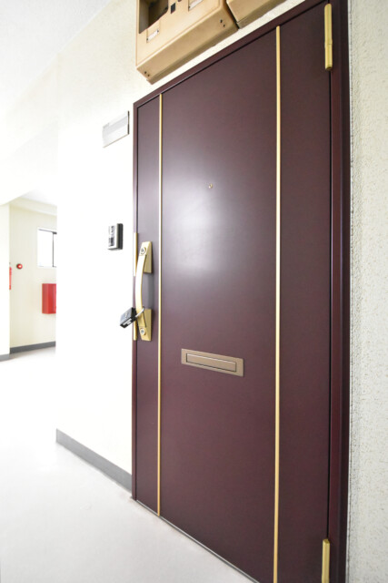 薬王寺ニューハイツ 玄関