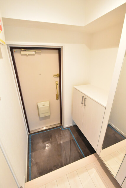 薬王寺ニューハイツ 玄関