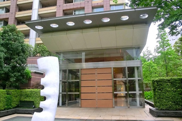 青山パークタワー　エントランス