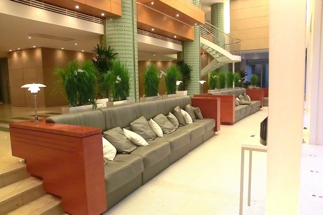 青山パークタワー　ロビー