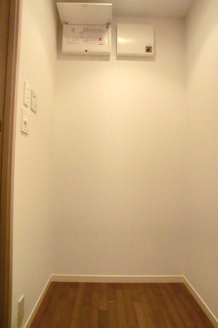 青山パークタワー　納戸