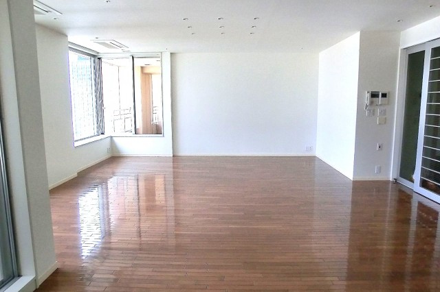 青山パークタワー　LDK約28.0帖