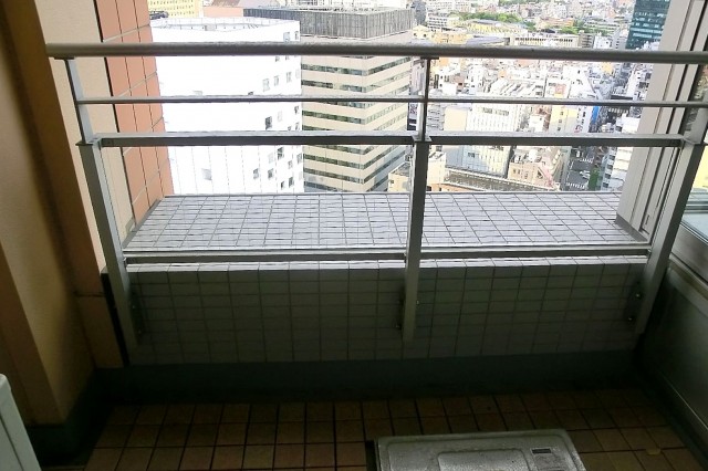 青山パークタワー