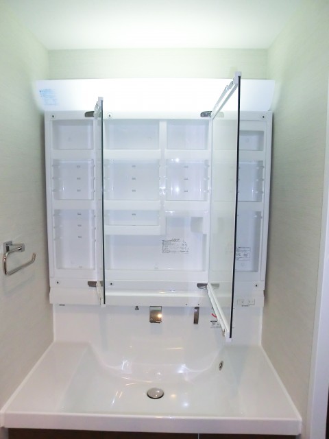 月島福寿マンション　洗面化粧台