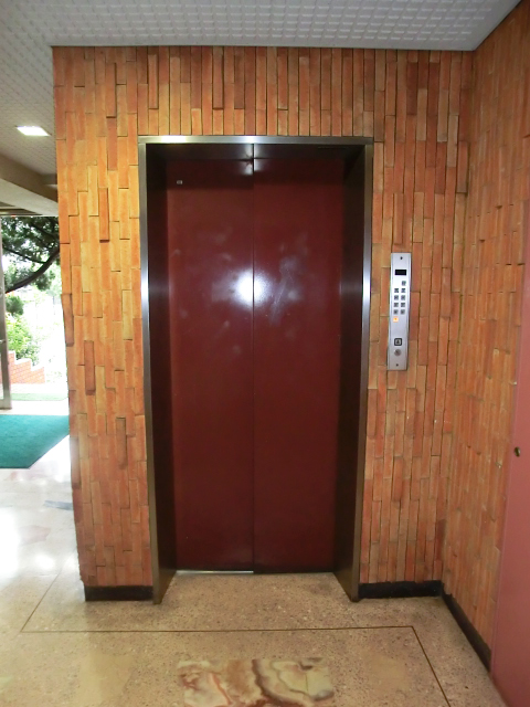 薬王寺ニューハイツ　エレベーター