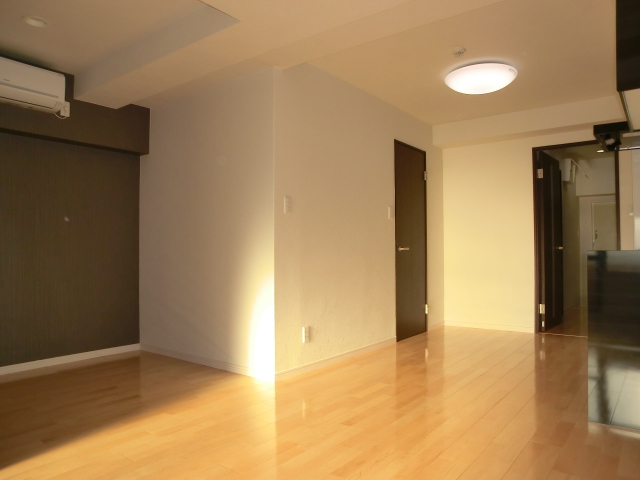 一部壁面にはアクセントクロス