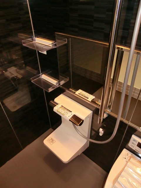 ベンチ＆カウンター