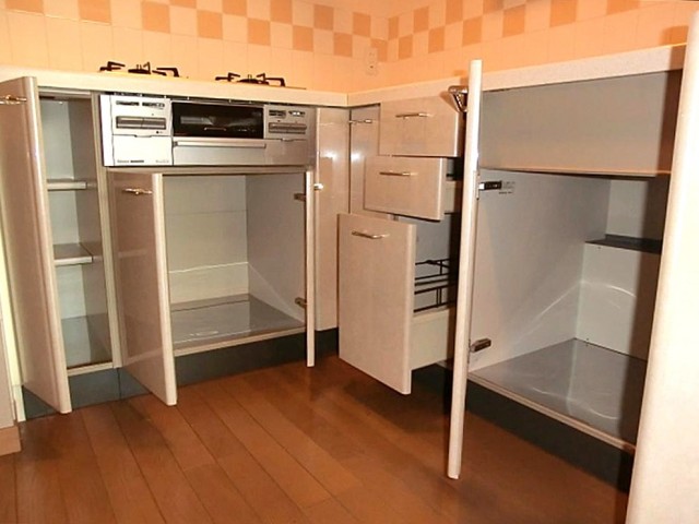 AMAX横浜　キッチン収納