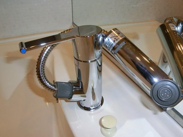 AMAX横浜　洗面化粧台