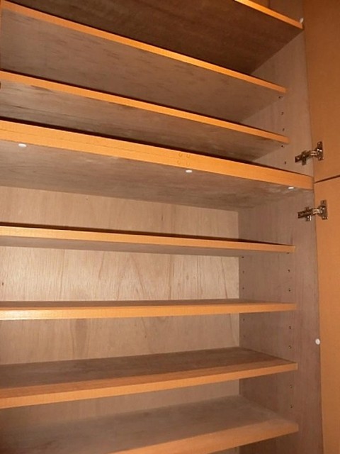 AMAX横浜　シューズBOX