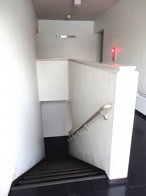 メゾンセゾン落合　共用部分