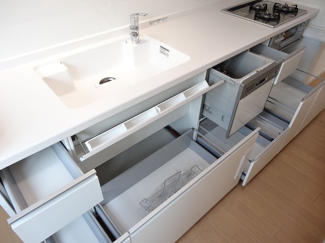 陽輪台松濤　キッチン