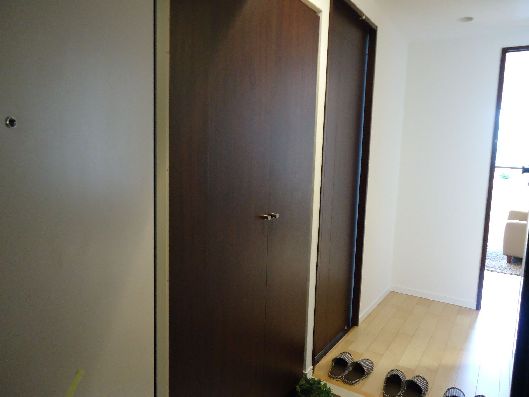 ドルチェ日本橋シティターミナル　廊下