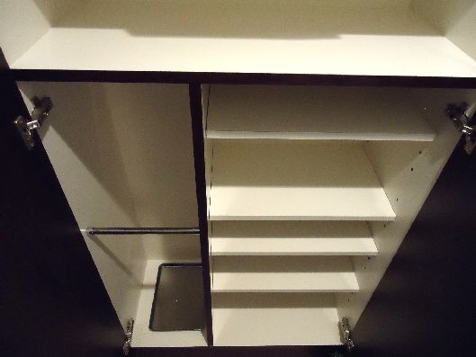 ドルチェ日本橋シティターミナル　シューズＢＯＸ