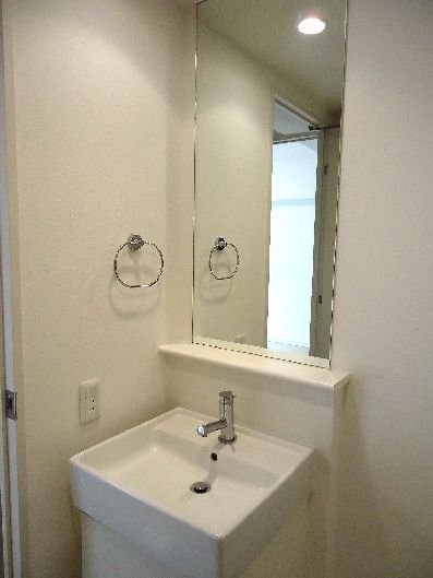 コンシェリア日本橋　洗面化粧台